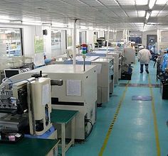 电子设备工厂装修 科技感与实用性的完美融合